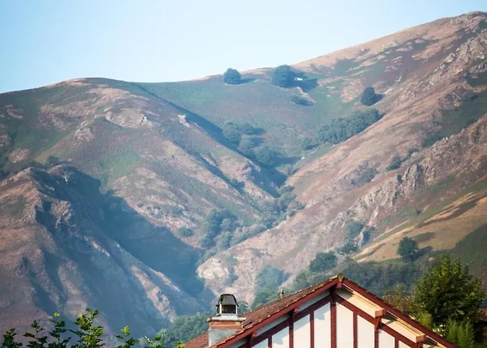 Hotel Arce