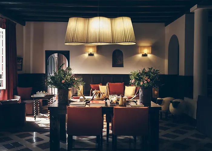 Arce Hotel